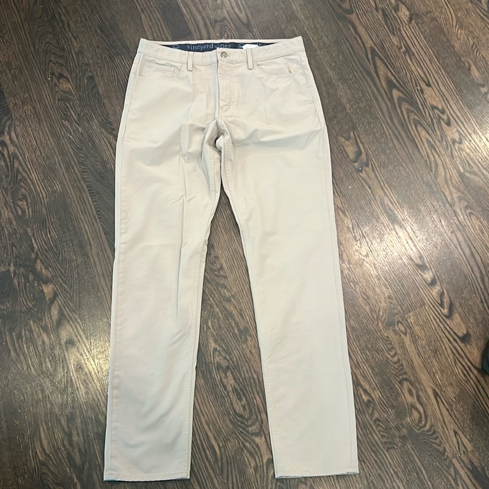 Vineyard. Vines 5 pocket jean khakis. Khaki/light tan color. 34x34.